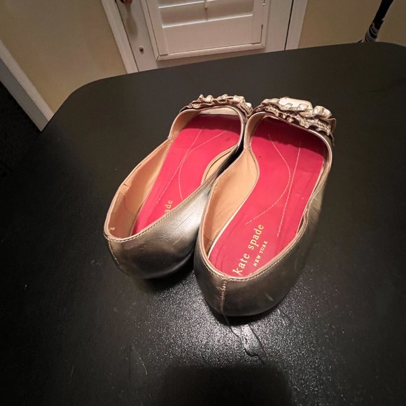 Kate Spade size 8 1/2 leather silver open toe shoes - Picture 9 of 13